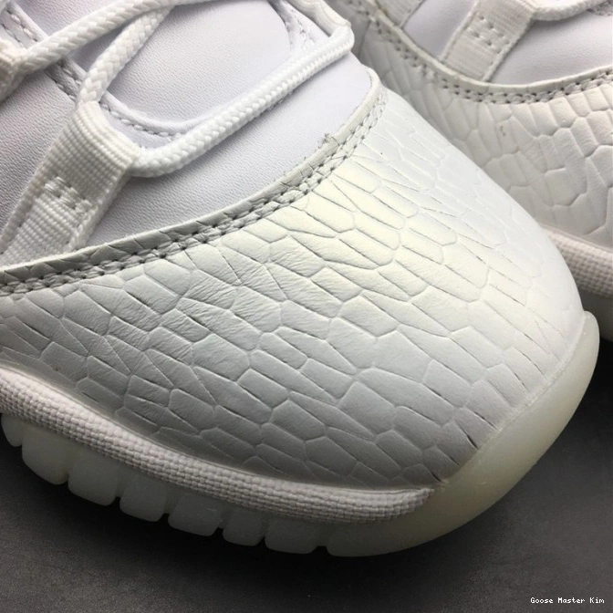 Jordan Low White Heiress 11 897331-100 Frost Air 0804